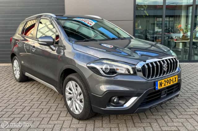 Suzuki S-Cross (2021) thumbnail 2