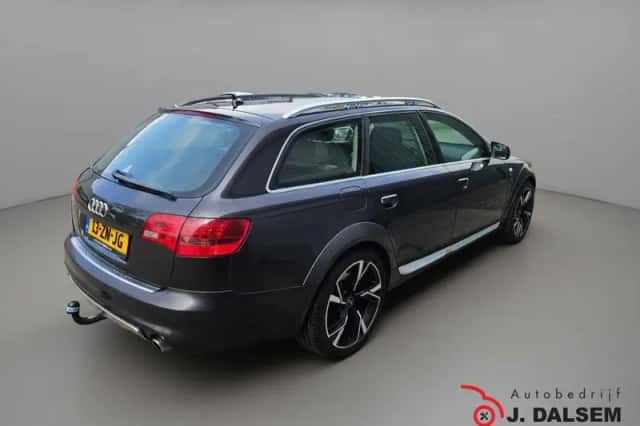Audi A6 Allroad (2008) thumbnail 6