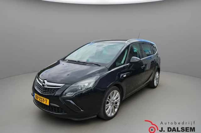 Opel Zafira (2013) thumbnail 1