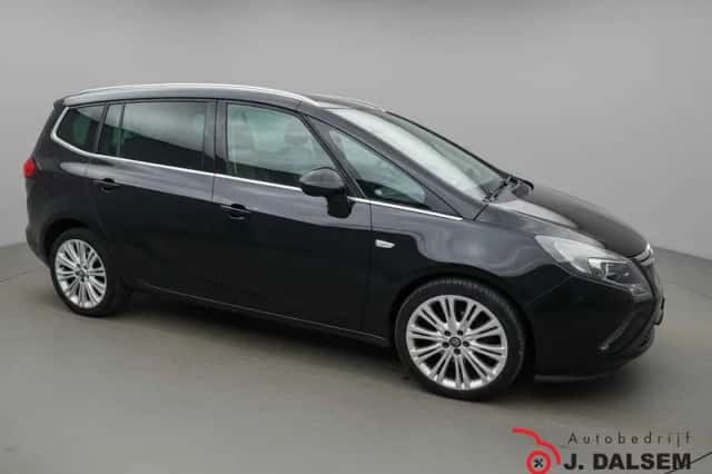 Opel Zafira (2013) thumbnail 5