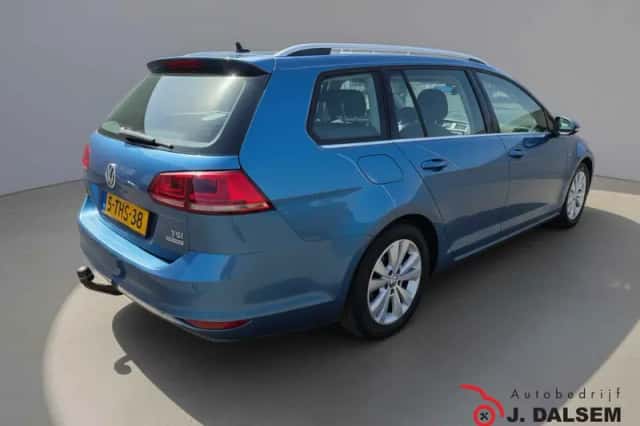 Volkswagen Golf (2014) thumbnail 5