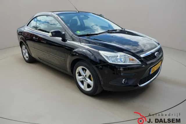 Ford Focus (2008) thumbnail 2