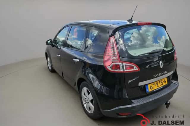 Renault Scénic (2010) thumbnail 5