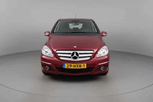 Mercedes-Benz B-Klasse (2009) thumbnail 2