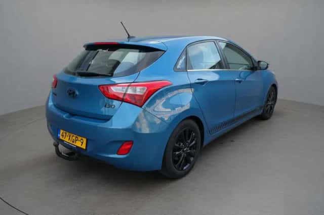 Hyundai i30 (2012) thumbnail 5