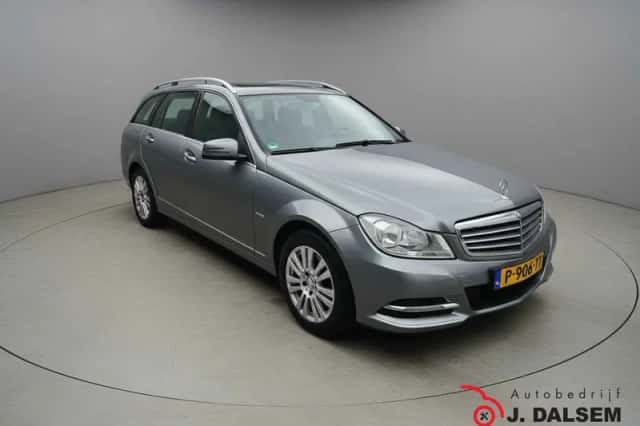 Mercedes-Benz C-Klasse (2012) thumbnail 3