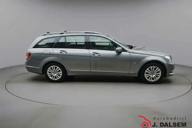 Mercedes-Benz C-Klasse (2012) thumbnail 4