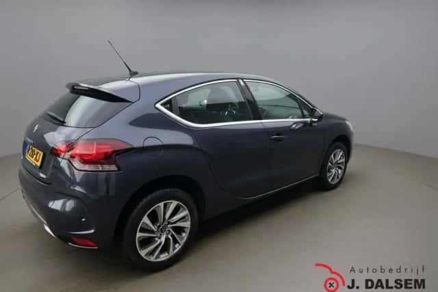 Citroën DS4 (2015) thumbnail 5