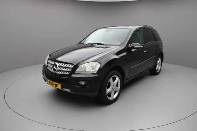 Mercedes-Benz M-Klasse (2006) thumbnail 3