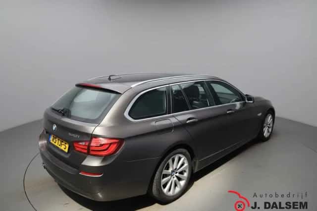BMW 5-Serie (2012) thumbnail 5