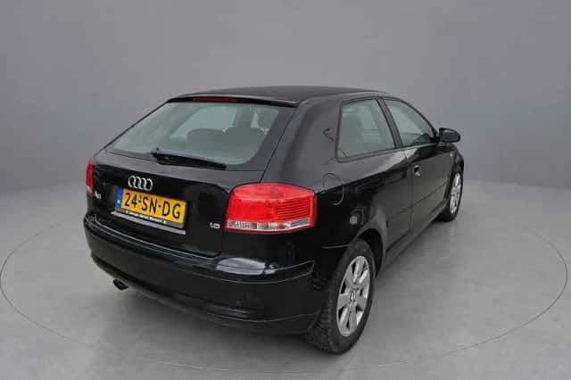 Audi A3 (2006) thumbnail 4