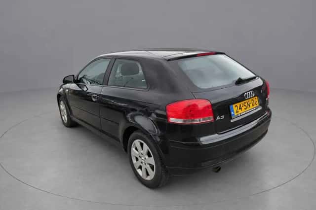 Audi A3 (2006) thumbnail 6