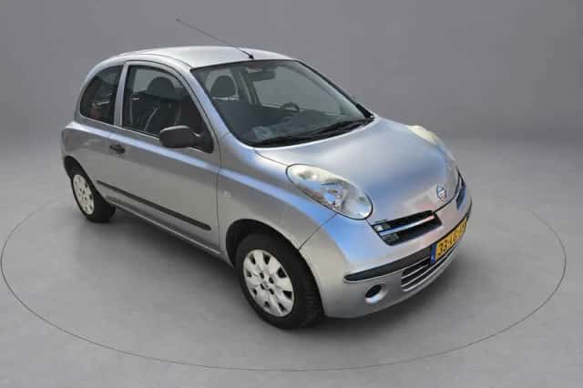 Nissan Micra (2007) thumbnail 3