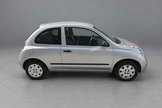 Nissan Micra (2007) thumbnail 4