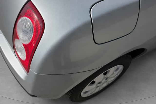 Nissan Micra (2007) thumbnail 6