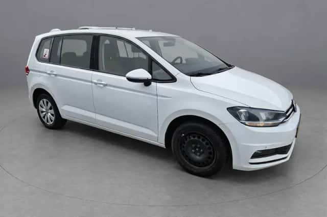 Volkswagen Touran (2019) thumbnail 4