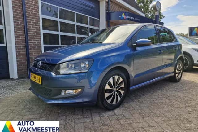 Volkswagen Polo (2017) thumbnail 1