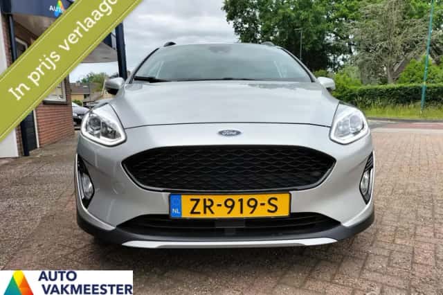 Ford Fiesta (2019) thumbnail 3