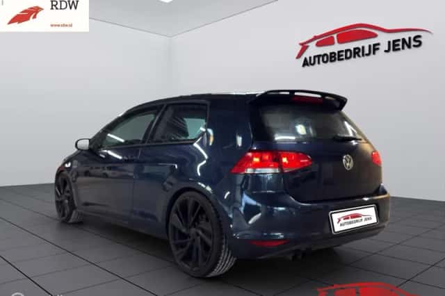 Volkswagen Golf (2013) thumbnail 6