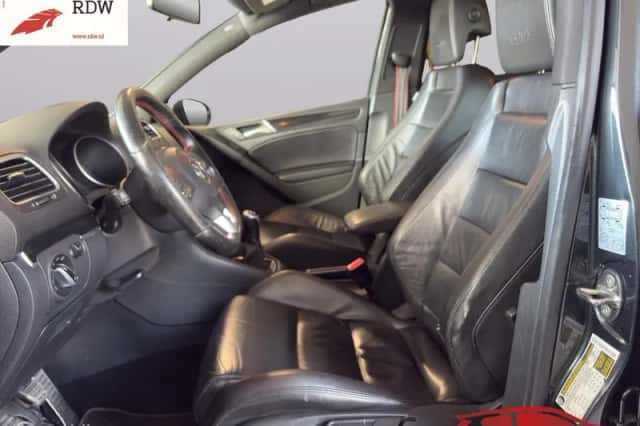 Volkswagen Golf (2014) thumbnail 3