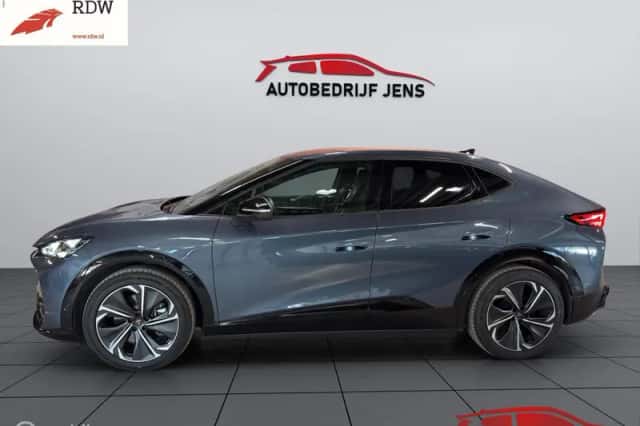 CUPRA Tavascan (2025) thumbnail 3