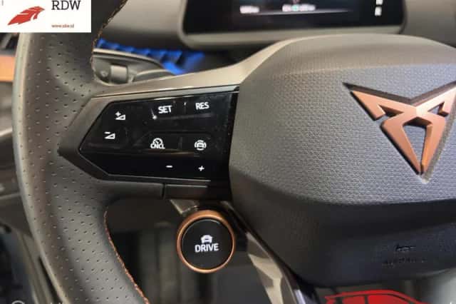 CUPRA Tavascan (2025) thumbnail 6