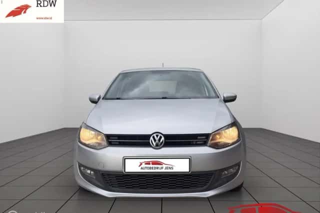 Volkswagen Polo (2013) thumbnail 4