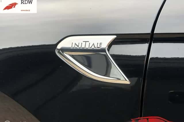 Renault Clio (2020) thumbnail 3
