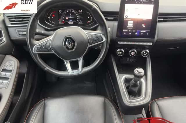 Renault Clio (2020) thumbnail 6