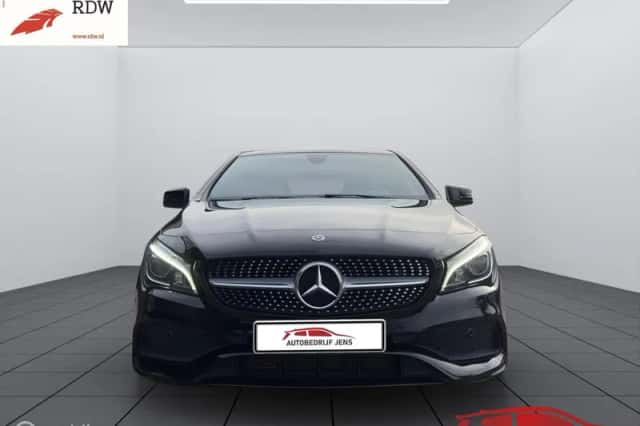Mercedes-Benz CLA-Klasse (2019) thumbnail 2