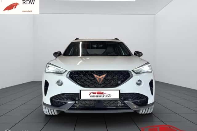CUPRA Formentor (2022) thumbnail 2