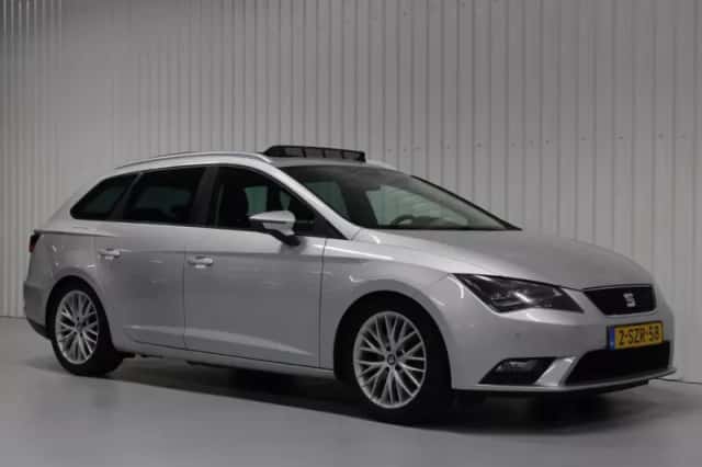 SEAT Leon (2014) thumbnail 4