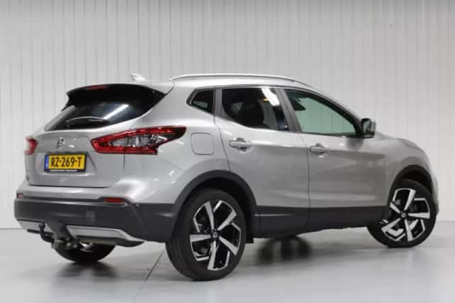 Nissan Qashqai (2018) thumbnail 5