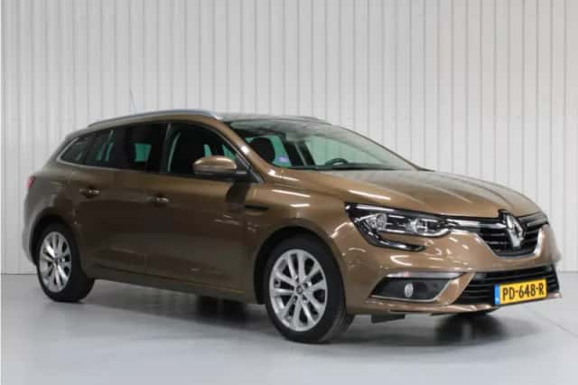 Renault Mégane (2017) thumbnail 3