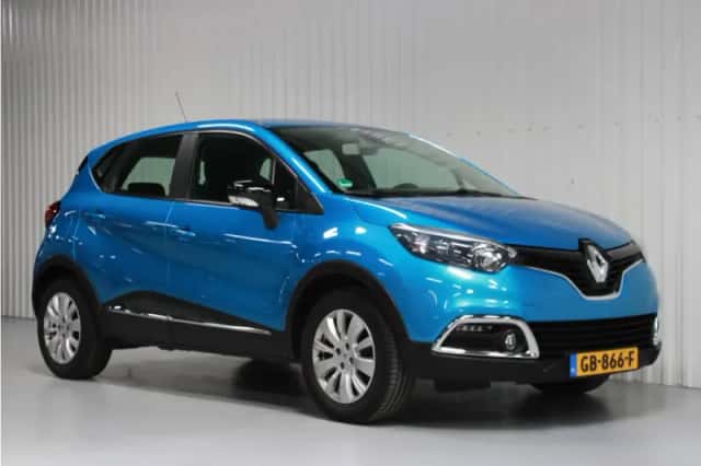 Renault Captur (2015) thumbnail 4