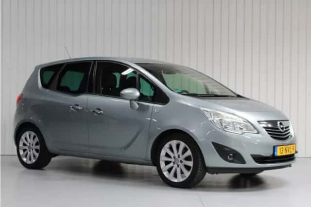 Opel Meriva (2010) thumbnail 3
