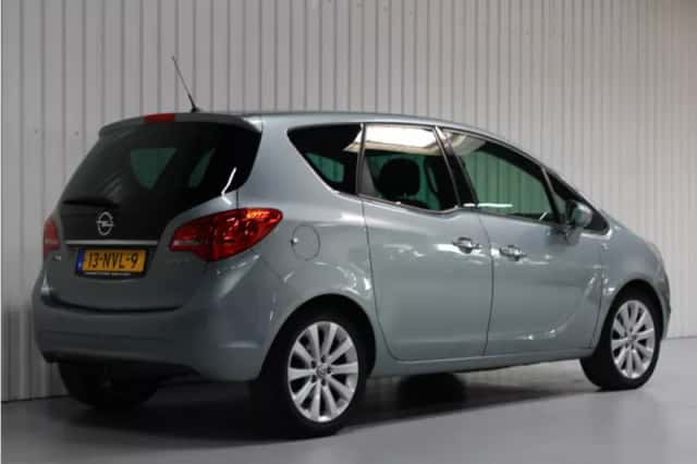 Opel Meriva (2010) thumbnail 6