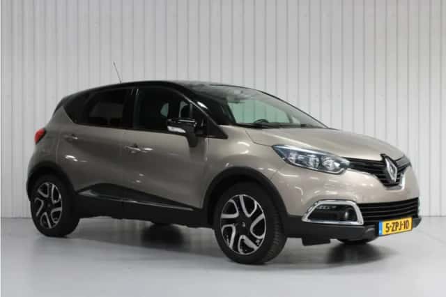 Renault Captur (2015) thumbnail 3