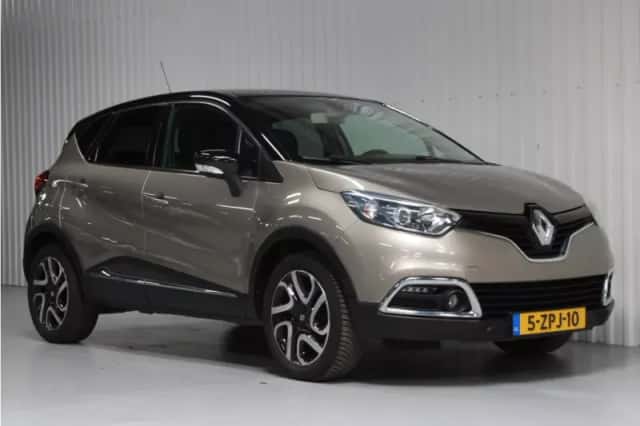 Renault Captur (2015) thumbnail 4