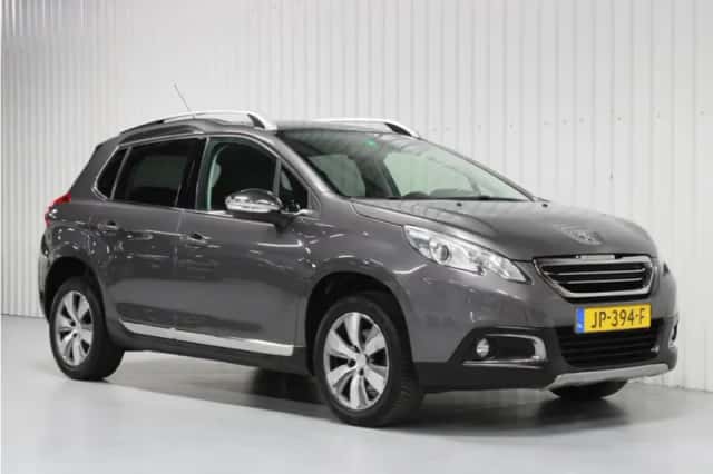 Peugeot 2008 (2016) thumbnail 3