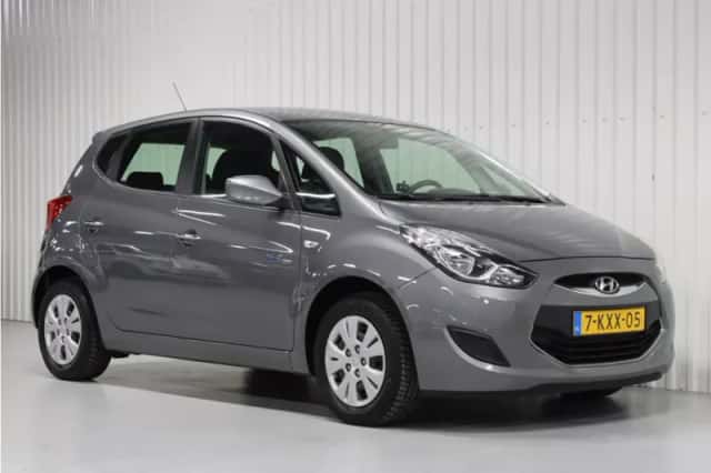 Hyundai ix20 (2012) thumbnail 4