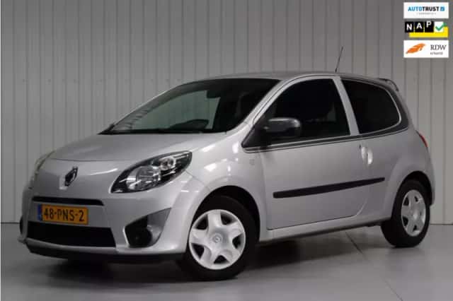 Renault Twingo (2011) thumbnail 1