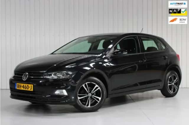 Volkswagen Polo (2017) thumbnail 1