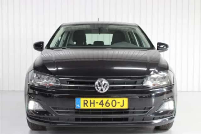 Volkswagen Polo (2017) thumbnail 2