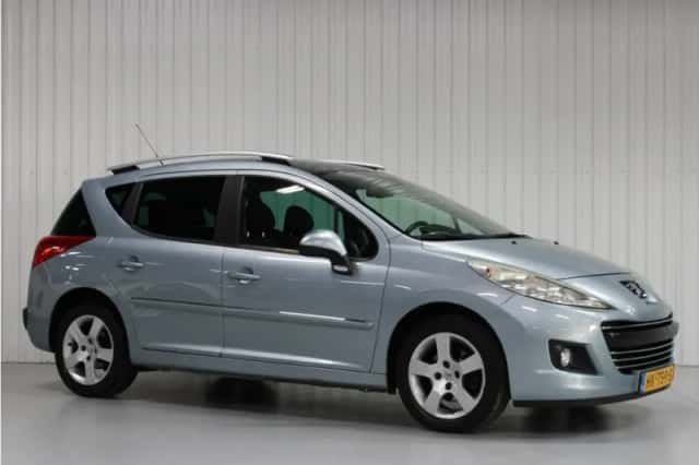 Peugeot 207 (2010) thumbnail 3
