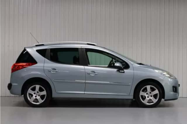 Peugeot 207 (2010) thumbnail 5