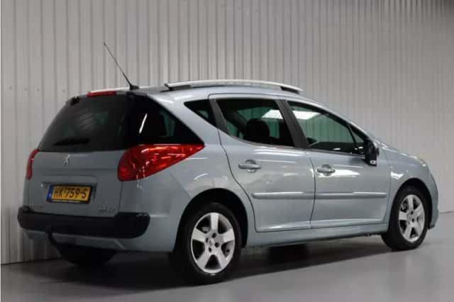 Peugeot 207 (2010) thumbnail 6