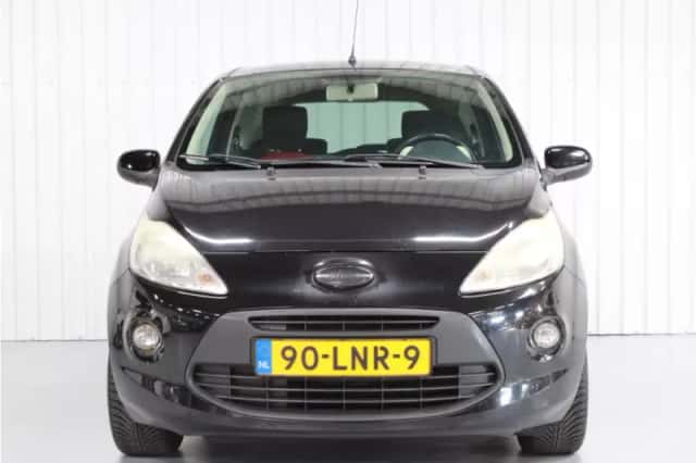 Ford Ka (2010) thumbnail 2