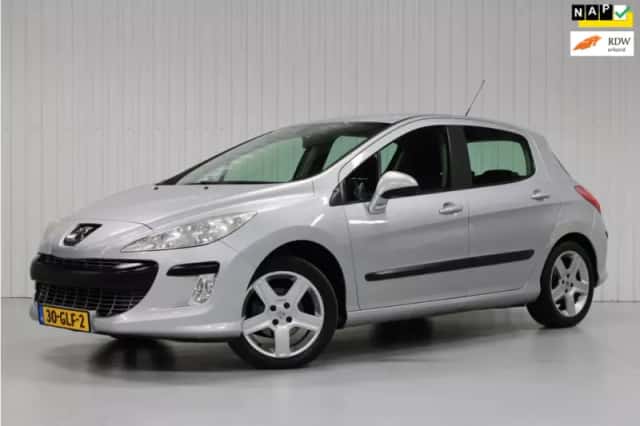 Peugeot 308 (2008) thumbnail 1