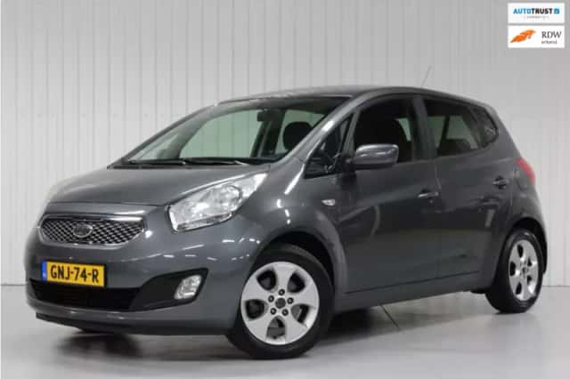 Kia Venga (2011) thumbnail 1